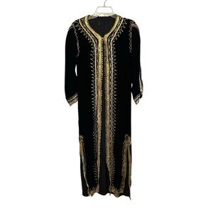 Vintage Black Gold Long Sleeve Velvet Button Down Kaftan Robe